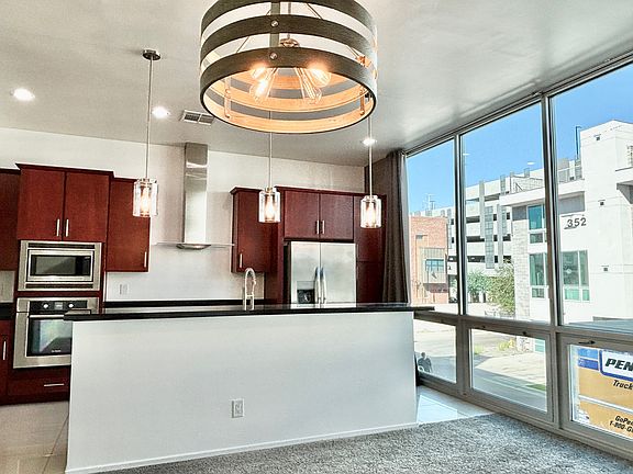 5th image of 374 S Farmer Ave #374