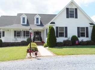 2533 Chilton Rd, Appomattox, VA 24522