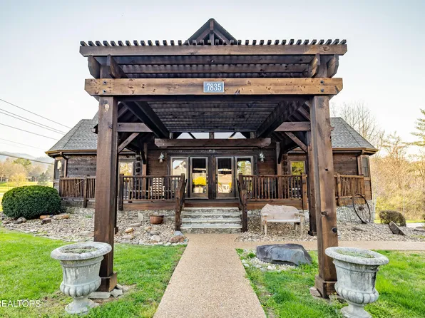7835 E Lamar Alexander Pkwy, Townsend, TN 37882
