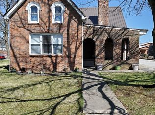 210 N Main St, Haubstadt, IN 47639