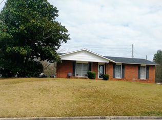 1404 Lockhart Cir, Phenix City, AL 36869