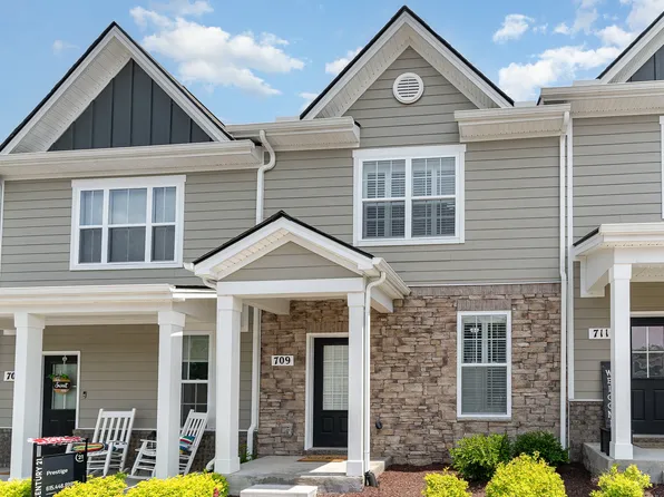 709 Dallas Dr, Columbia, TN 38401