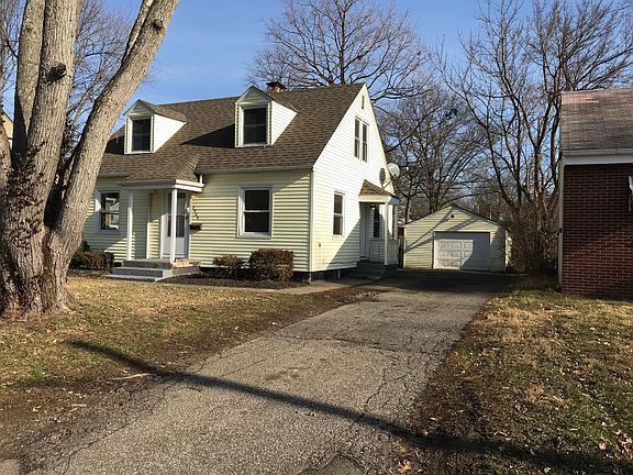 3rd image of 2960 Bremen St