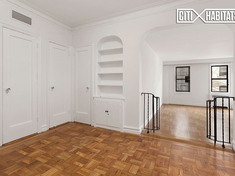 1st image of 57 Park Ter W APT 3A