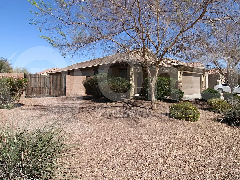 18620 W Larkspur Dr — Photo 2