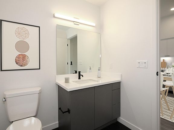 4th image of 1100 W Temple St #608