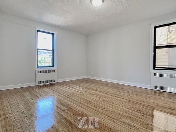5th image of 715 Saint Marks Ave APT 2M
