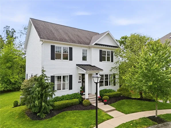 1110 Gromwell Ln, Bridgeville, PA 15017
