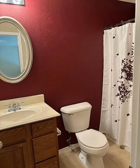 1123 Landon Ln — Photo 10