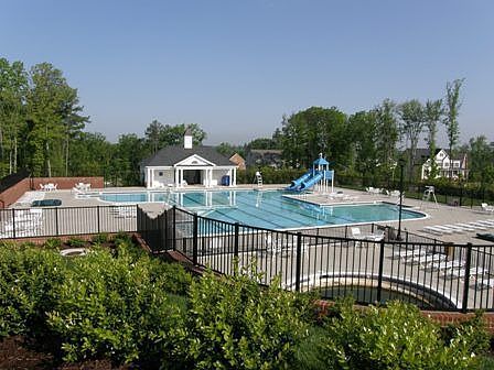 Tarington Club House and Pool