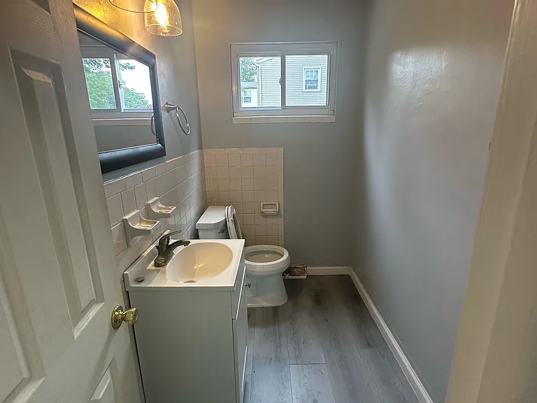 2805 Rubicam Ave — Photo 3