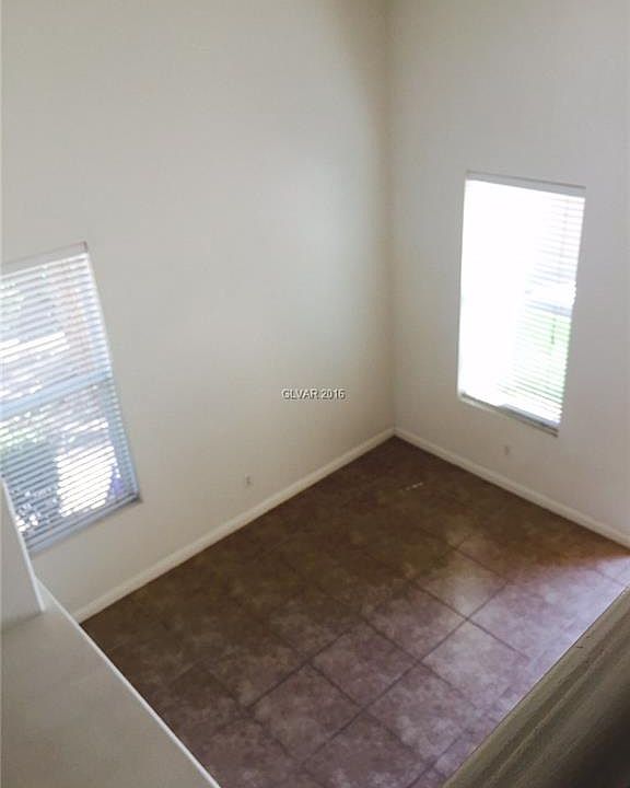2nd image of 10516 Allthorn Ave #0