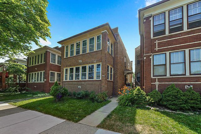 1st image of 4436 N Sacramento Ave #1