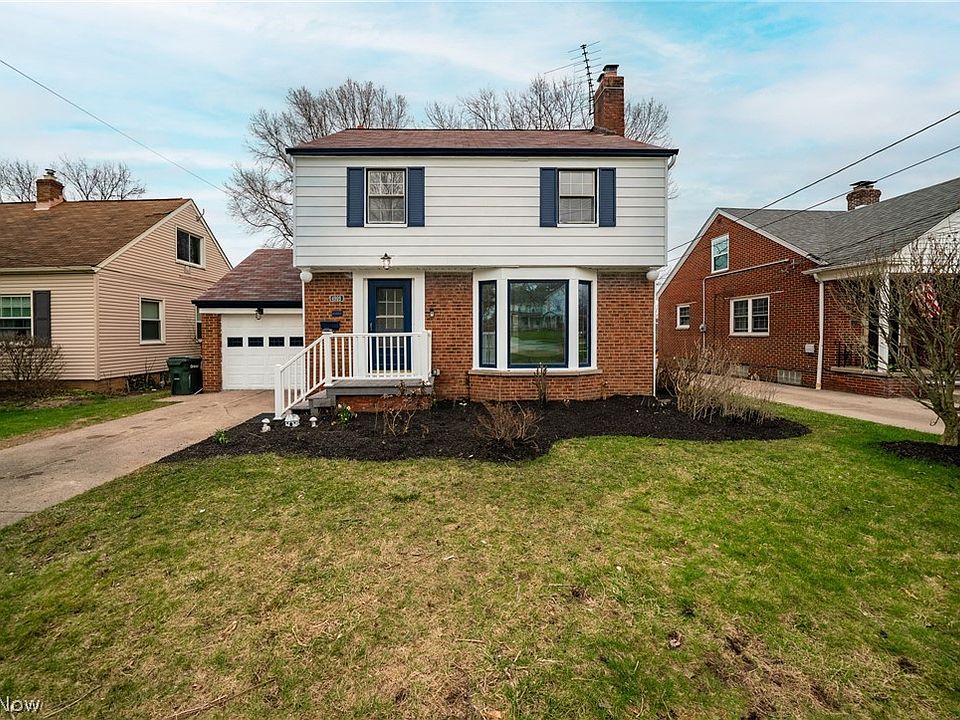 1st image of 4909 W 220th St
