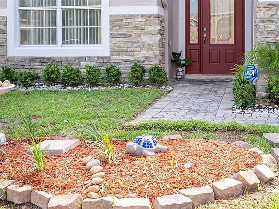 3rd image of 831 WHISPERING CYPRESS LANE