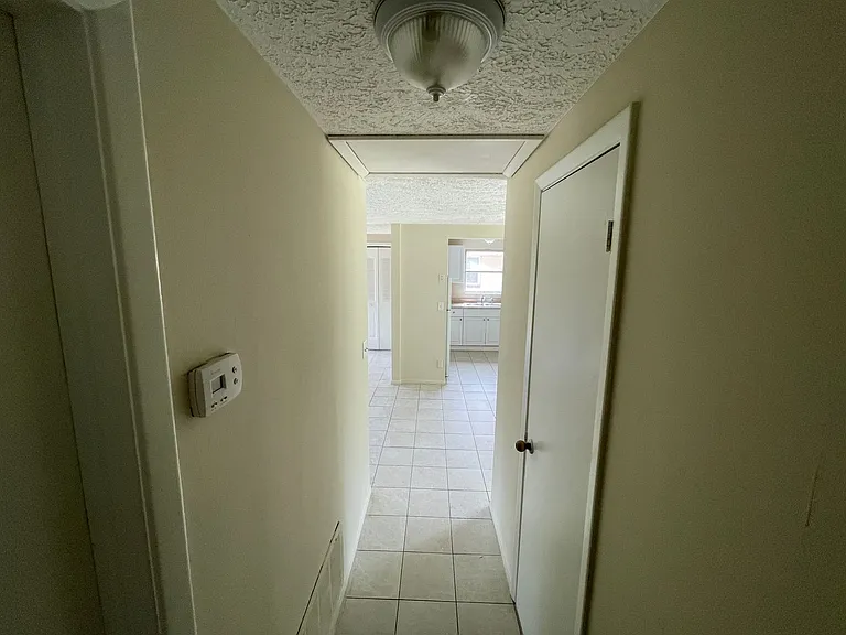 6332 Pennsylvania Ave — Photo 17