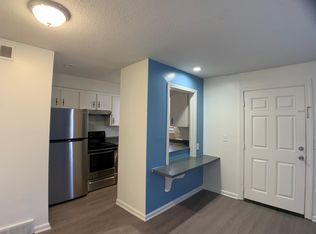 221 E Hargis St, Belton, MO 64012