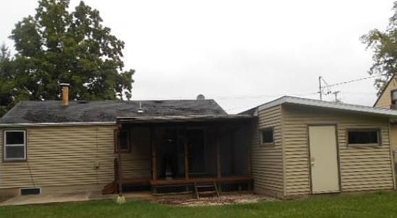 2nd image of 2008 E Delavan Dr