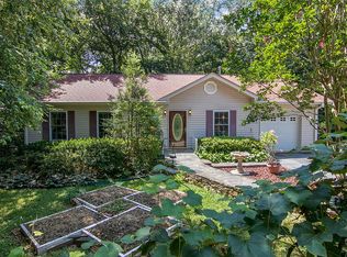 27 Talmadge Ct, Asheville, NC 28806