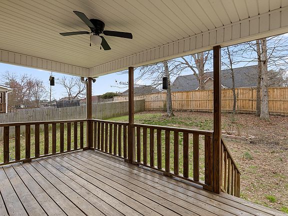 3rd image of 155 Willowbrook Dr