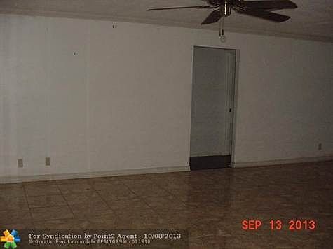 3rd image of 4949 NW 47th Ter