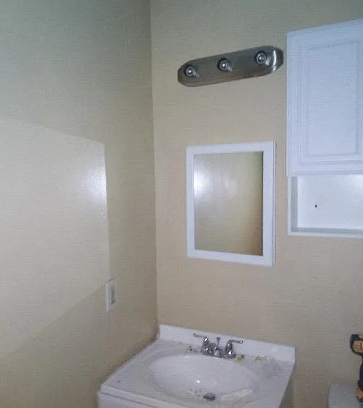 6513 Lake Forest Dr — Photo 3