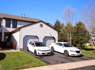 829 Poplar Ct #829, Flemington, NJ 08822