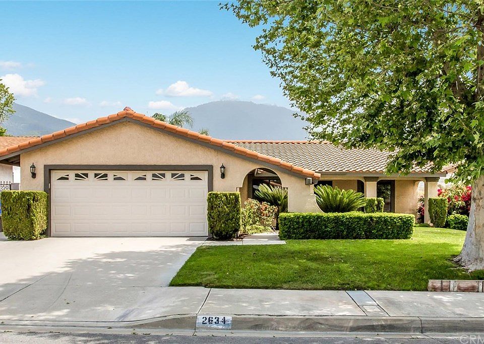 1st image of 2634 Periwinkle Dr