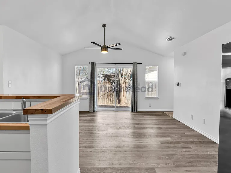 16026 Fitchburg Cir — Photo 9
