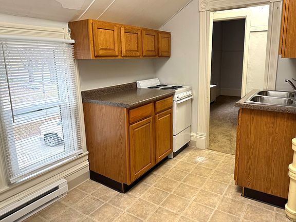 2nd image of 503 4th Ave S #2