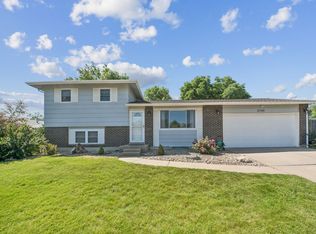 2730 Ridge Dr, Broomfield, CO 80020