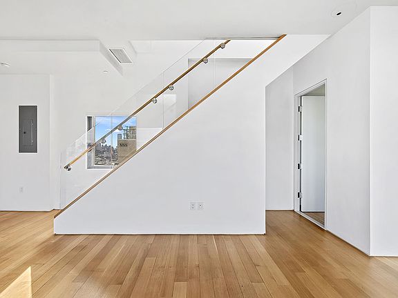5th image of 123 3rd Ave APT 15A