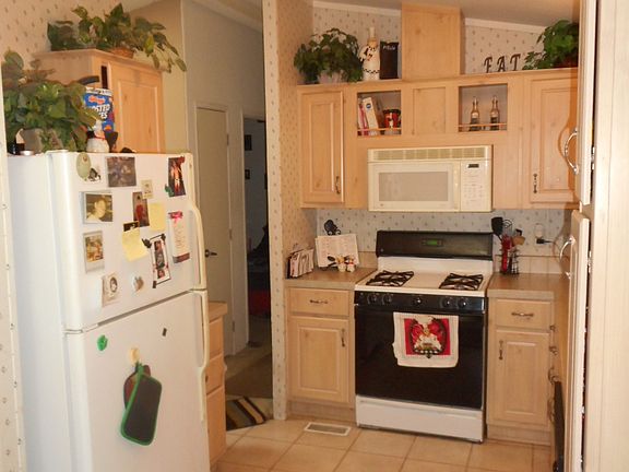 5th image of 255 E Bradley Ave Space 65