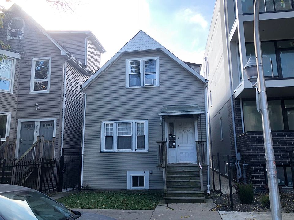 1st image of 2907 W Lyndale St Unit 2R