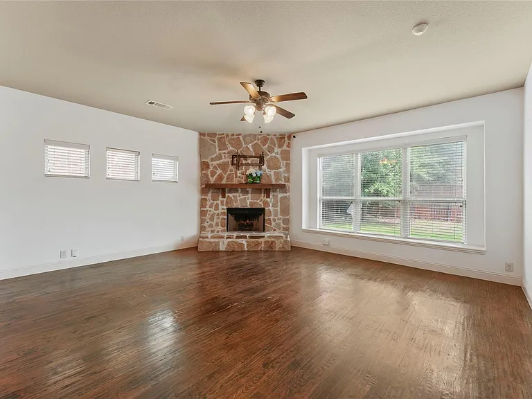 1204 E Shawnee Dr — Photo 28