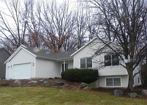 2nd image of 2486 Candlestick Dr SE