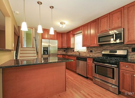 4th image of 9035 W 147th St