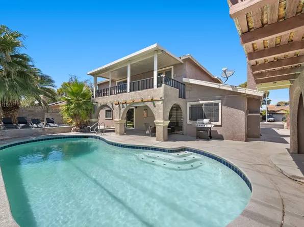 2571 Vegas Valley Dr, Las Vegas, NV 89121