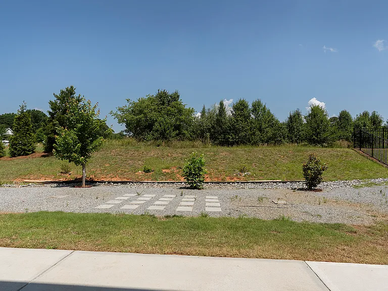 4467 Dover Ct — Photo 22