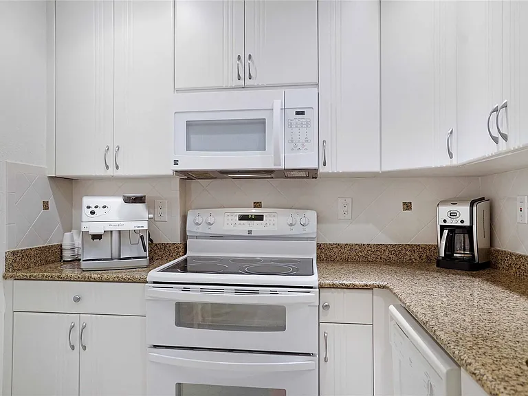 4250 Galt Ocean Dr #PHB — Photo 18