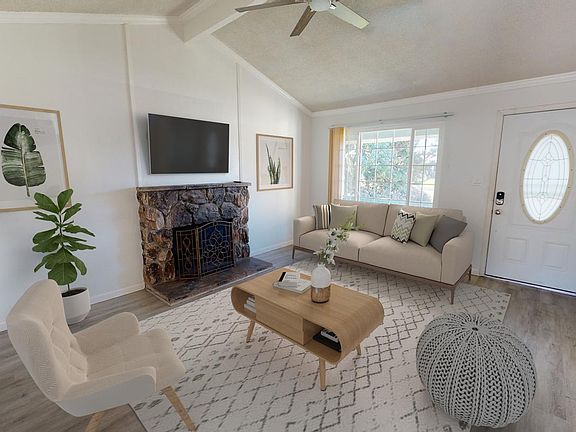 Optionally furnished common areas! Common areas can come beautifully furnished by our in-house design team for an additional fee.