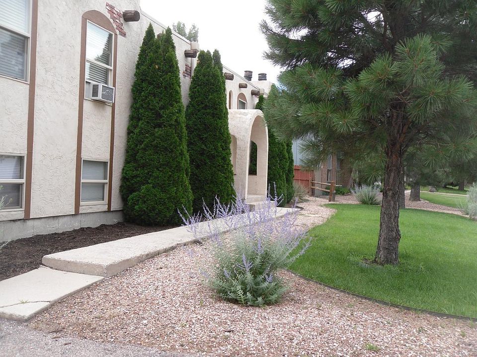 6485 Yvonne Way