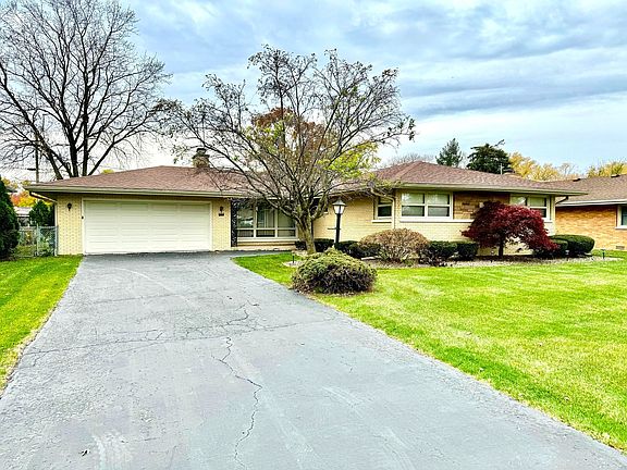 2nd image of 6207 W 127th Pl