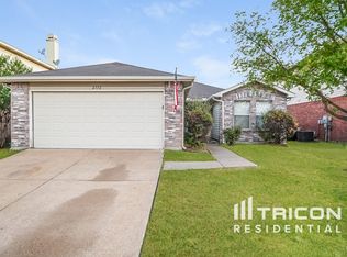 2732 Cresthaven Dr, Mesquite, TX 75149