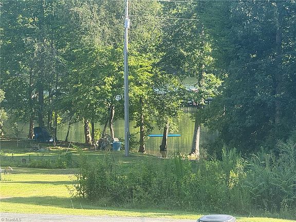2nd image of 701 Cedar Branch Rd