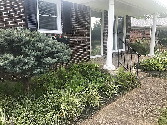 2nd image of 6900 Cedarwood Dr