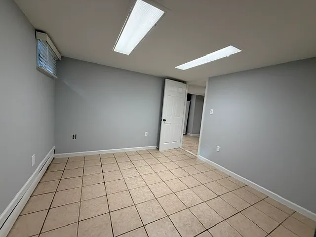 34 Chase St #C — Photo 16