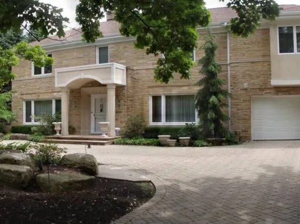 6625 Le Mai Ave, Lincolnwood, IL 60712