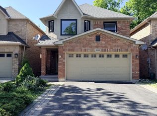 3335 Edgewood Pl, Burlington, ON L7M4N1