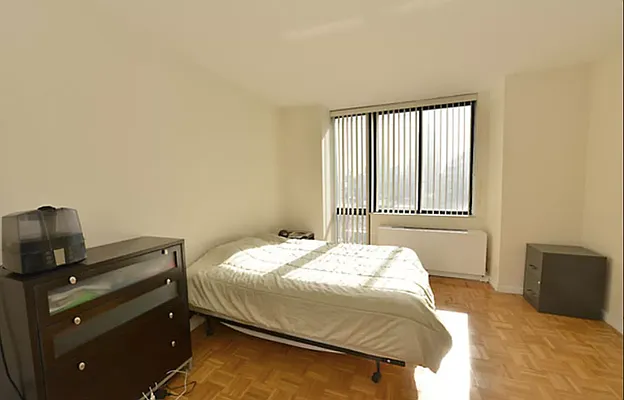 Rented by Douglas Elliman | media 5